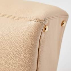 Pre Owned Chanel Light Beige Leather Cerf Shopper Tote