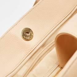 Pre Owned Chanel Light Beige Leather Cerf Shopper Tote