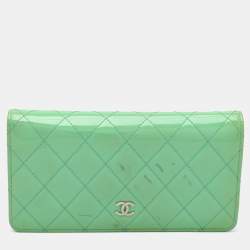 Chanel Green Quilted Patent Leather CC Flap Continental Wallet