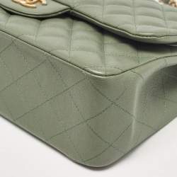 Pre Owned Chanel Green Quilted Caviar Leather Jumbo Classic Double Flap Bag