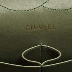 Pre Owned Chanel Green Quilted Caviar Leather Jumbo Classic Double Flap Bag