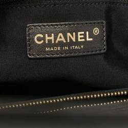 Pre Owned Chanel Black Leather Small Cerf Shopper Tote