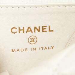 Pre Owned Chanel Off White Quilted Leather Mini Chain Around Hobo