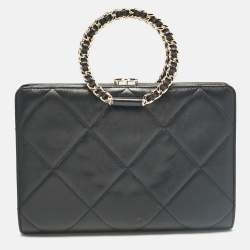 Pre Owned Chanel Black Quilted Leather Frame Round Handle Clutch Bag