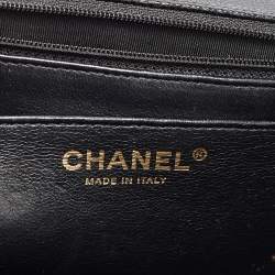 Pre Owned Chanel Black Quilted Caviar Leather Jumbo Classic Single Flap Bag