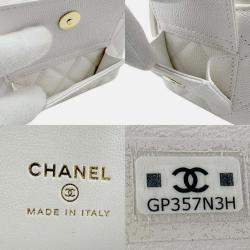 Chanel White Caviar Quilted Polly Pocket East West Top Vanity With Chain 