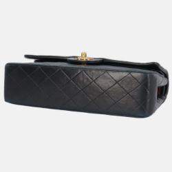 Pre Owned Chanel Black Lambskin Leather Medium Classic Double Flap Shoulder Bags