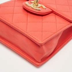 Pre Owned Chanel Red Quilted Leather Vertical Pearl Chain Clutch