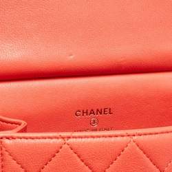 Pre Owned Chanel Red Quilted Leather Vertical Pearl Chain Clutch