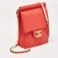 Pre Owned Chanel Red Quilted Leather Vertical Pearl Chain Clutch
