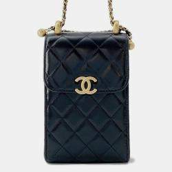 Pre Owned Chanel Black Shiny Calf Leather Phone Folder Matelasse Chain Bag