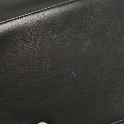 Pre Owned Chanel Black Quilted Leather New Medium Boy Bag