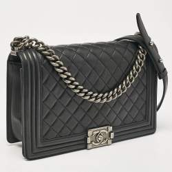 Pre Owned Chanel Black Quilted Leather New Medium Boy Bag