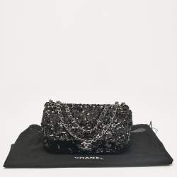 Pre Owned حقيبة شانيل كلاسيك جلد أسود مبطن صغيرة بقلاب مزدوج