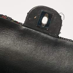 Pre Owned حقيبة شانيل كلاسيك جلد أسود مبطن صغيرة بقلاب مزدوج