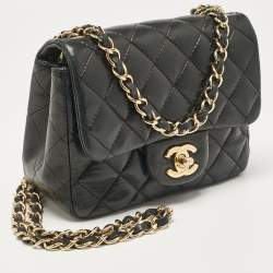 Pre Owned Chanel Black Quilted Leather Mini Classic Flap Bag