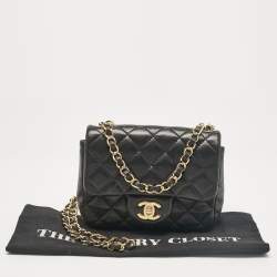 Pre Owned Chanel Black Quilted Leather Mini Classic Flap Bag