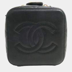 Pre Owned Chanel Black Matelasse Small Vanity Chain Shoulder Bag