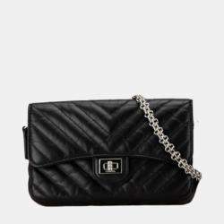 Chanel Black Lambskin Chevron V-stitch Chain Shoulder Bag
