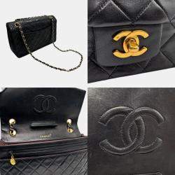 Pre Owned Chanel Black Gold Lambskin Shoulder Bag