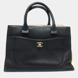 Pre Owned Chanel Black CC mark Shoulder Bag