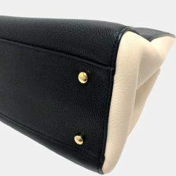 Pre Owned Chanel Black CC mark Shoulder Bag