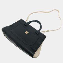 Pre Owned Chanel Black CC mark Shoulder Bag