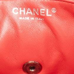 Pre Owned Chanel Red Quilted Caviar Leather East/West Classic Flap Bag