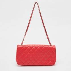 Pre Owned Chanel Red Quilted Caviar Leather East/West Classic Flap Bag