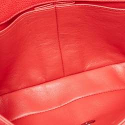 Pre Owned Chanel Red Quilted Caviar Leather East/West Classic Flap Bag