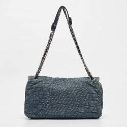 Pre Owned Chanel Blue Quilted Denim CC Camelia Embroidered Flap Bag