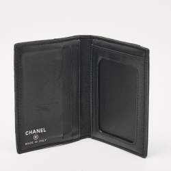 Pre Owned Chanel Black Chevron Quilted Leather CC Card Holder