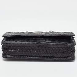 مملوكة مسبقًا Chanel Black Python Flap CC Wallet On Chain