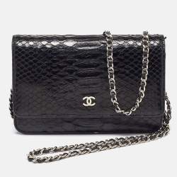 مملوكة مسبقًا Chanel Black Python Flap CC Wallet On Chain