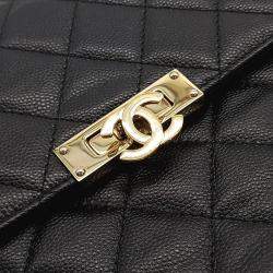 Chanel Caviar Flap New Medium Clutch