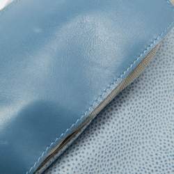 مملوكة مسبقًا Chanel Light Blue Caviar Leather Half Moon Wallet On Chain