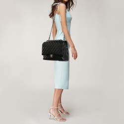 Pre Owned Chanel Black Caviar Quilted Leather Maxi Classic Double Flap Bag