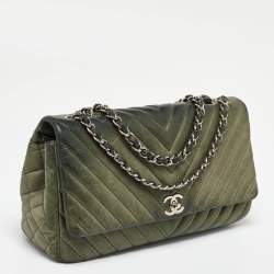 Pre Owned Chanel Green Leather Surpique Chevron Large Flap Bag