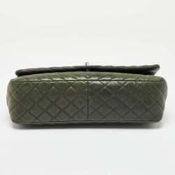 Pre Owned Chanel Green Leather Surpique Chevron Large Flap Bag