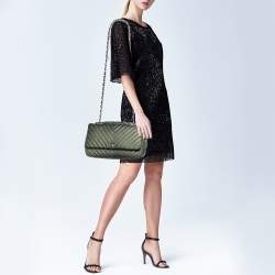 Pre Owned Chanel Green Leather Surpique Chevron Large Flap Bag