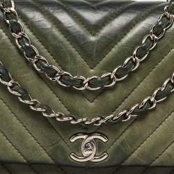 Pre Owned Chanel Green Leather Surpique Chevron Large Flap Bag