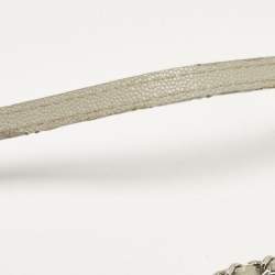 Pre Owned حقيبة شانيل قلاب يربان كومبانيون صغيرة جلد كافيار مبطنة زرقاء ستون