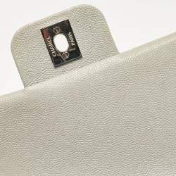 Pre Owned حقيبة شانيل قلاب يربان كومبانيون صغيرة جلد كافيار مبطنة زرقاء ستون