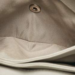 Pre Owned حقيبة شانيل قلاب يربان كومبانيون صغيرة جلد كافيار مبطنة زرقاء ستون