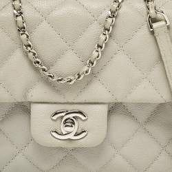 Pre Owned حقيبة شانيل قلاب يربان كومبانيون صغيرة جلد كافيار مبطنة زرقاء ستون