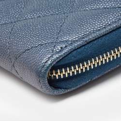 Pre Owned Chanel Blue Quilted Shimmer Caviar Leather Classic Zipped Coin Purse