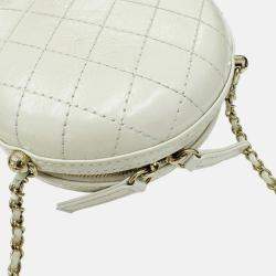 Chanel Ivory Leather Matelasse Round Chain Shoulder bag