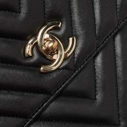 Chanel Black Chevron Leather Medium Trendy CC Flap Bag