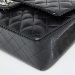 Pre Owned Chanel Black Quilted Leather Medium Classic Double Flap Bag