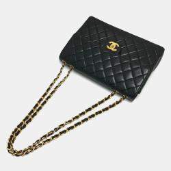 Pre Owned Chanel Black Lambskin Matelasse 30 Chain Bag
